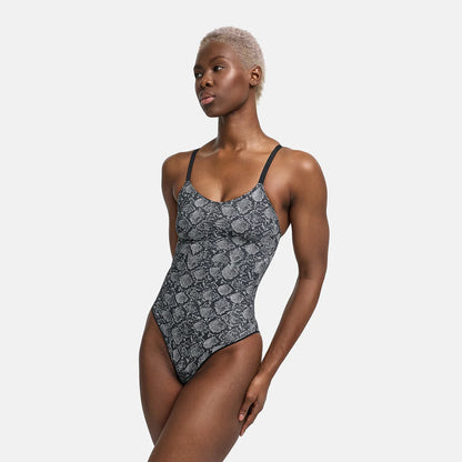 Culture® | Sculpting Shapewear Bodysuit